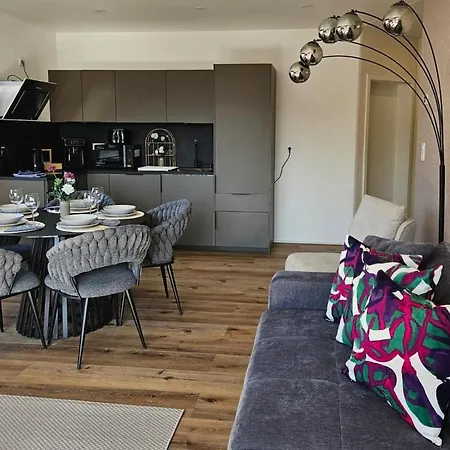 Apartmán Zentrale 3-zimmer Nahe City-galerie